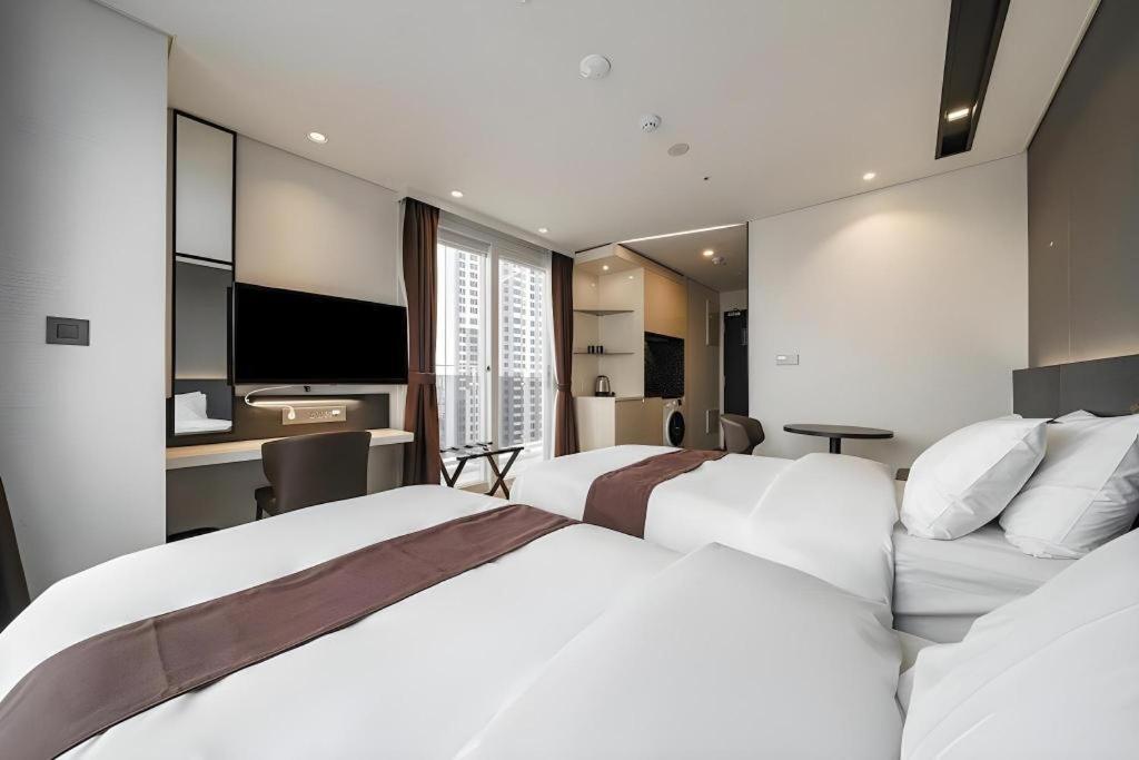 คินเท็กซ์ บาย เค-ทรี Hotel โกยาง ภายนอก รูปภาพ