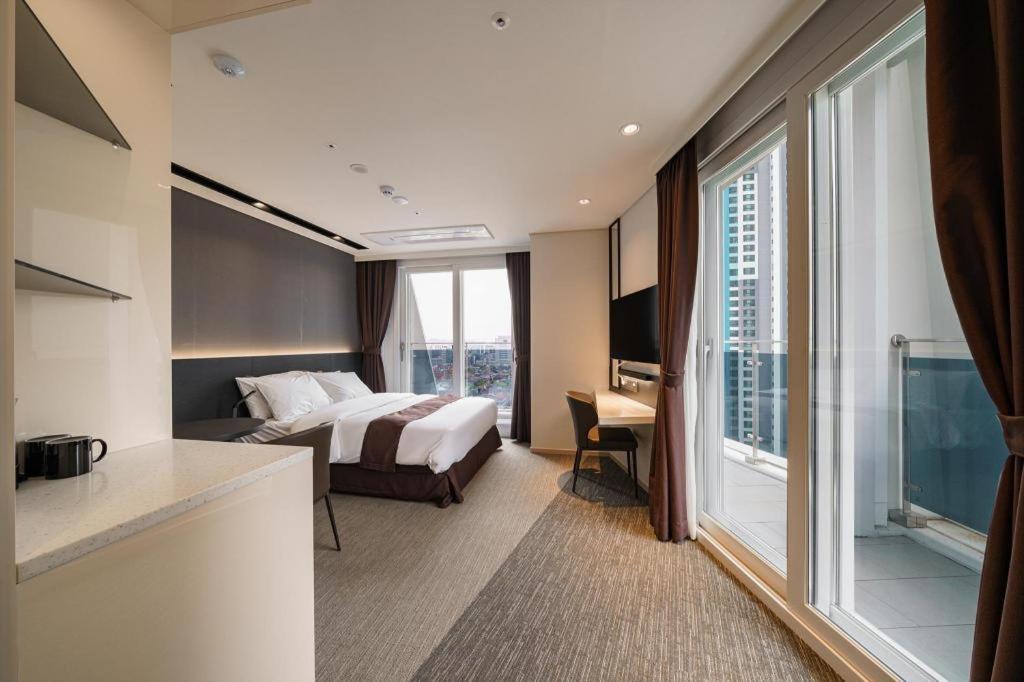 คินเท็กซ์ บาย เค-ทรี Hotel โกยาง ภายนอก รูปภาพ