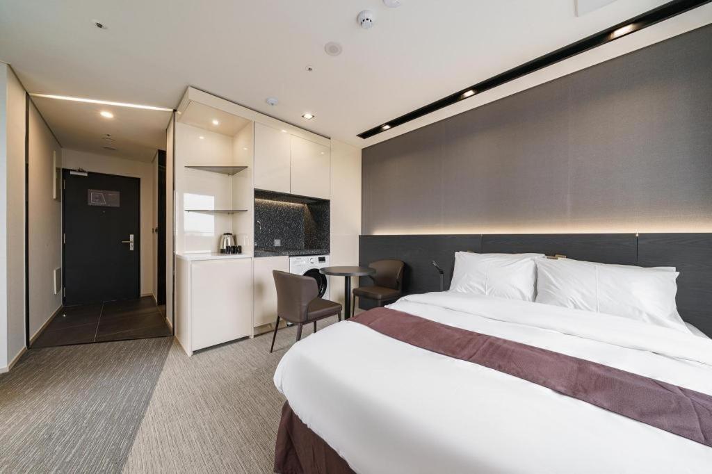 คินเท็กซ์ บาย เค-ทรี Hotel โกยาง ภายนอก รูปภาพ