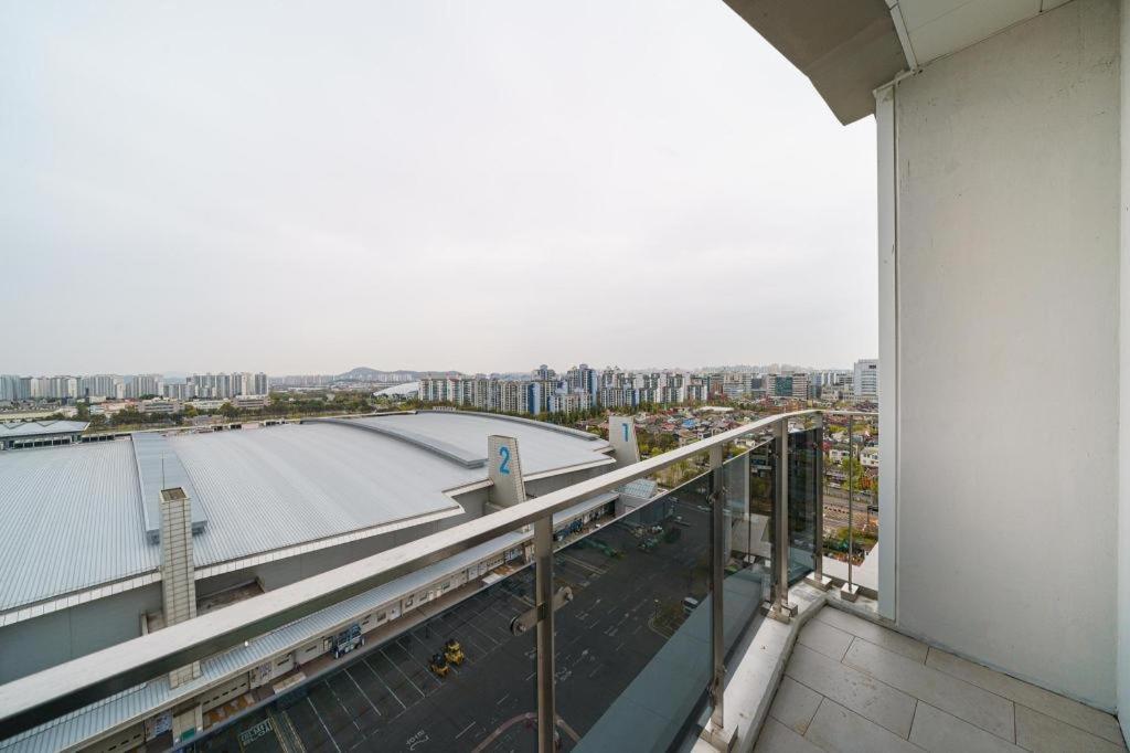 คินเท็กซ์ บาย เค-ทรี Hotel โกยาง ภายนอก รูปภาพ
