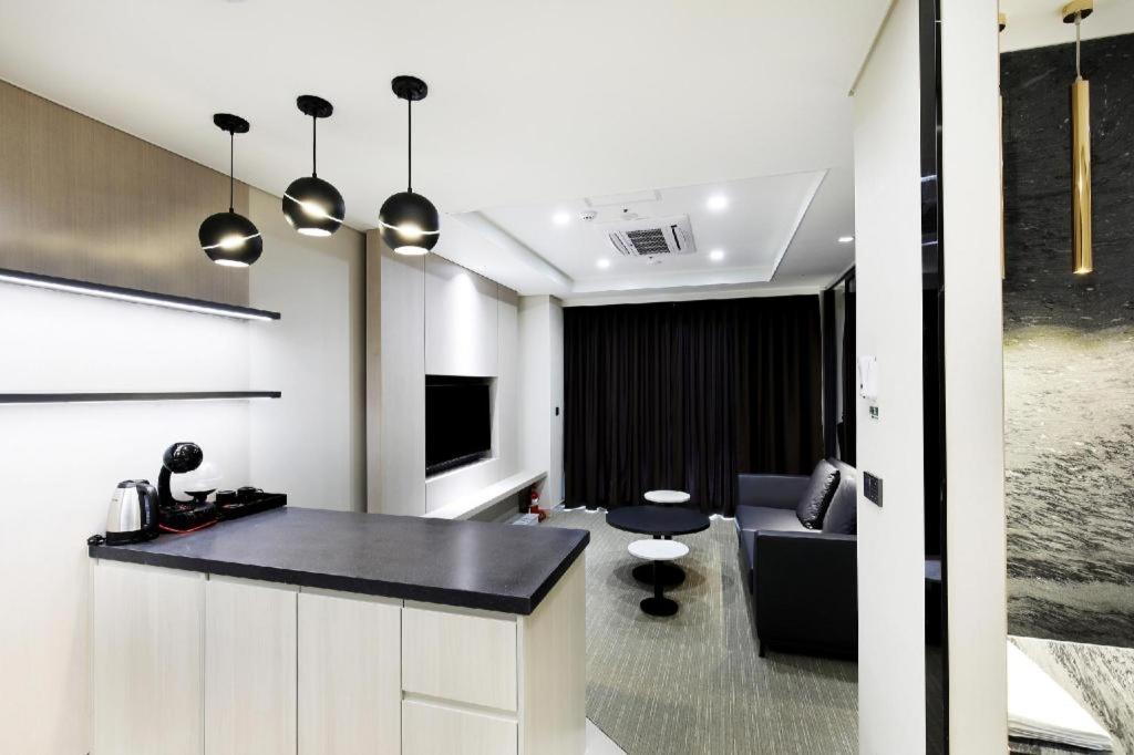 คินเท็กซ์ บาย เค-ทรี Hotel โกยาง ภายนอก รูปภาพ